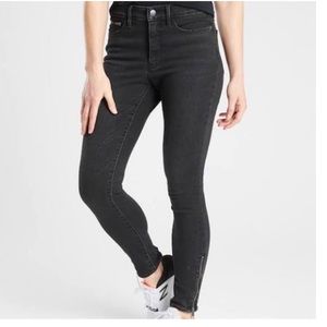 NWT Athleta size 12 sculptek black jeans
